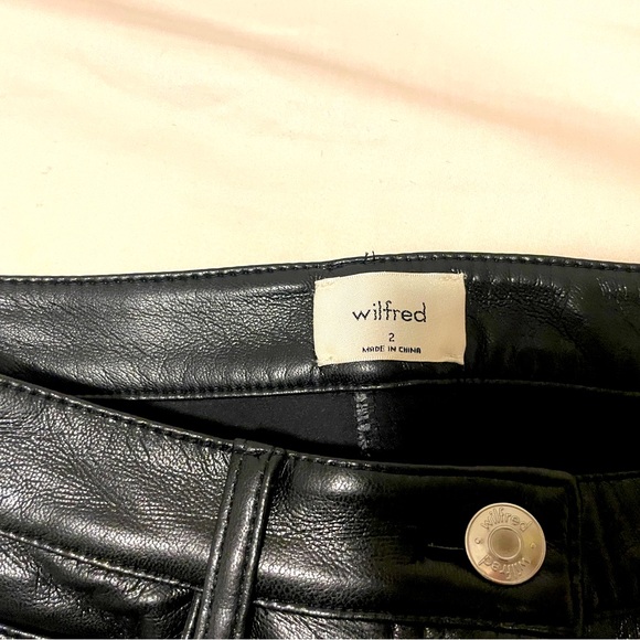 Size 2 aritzia Wilfred pants - Picture 3 of 3